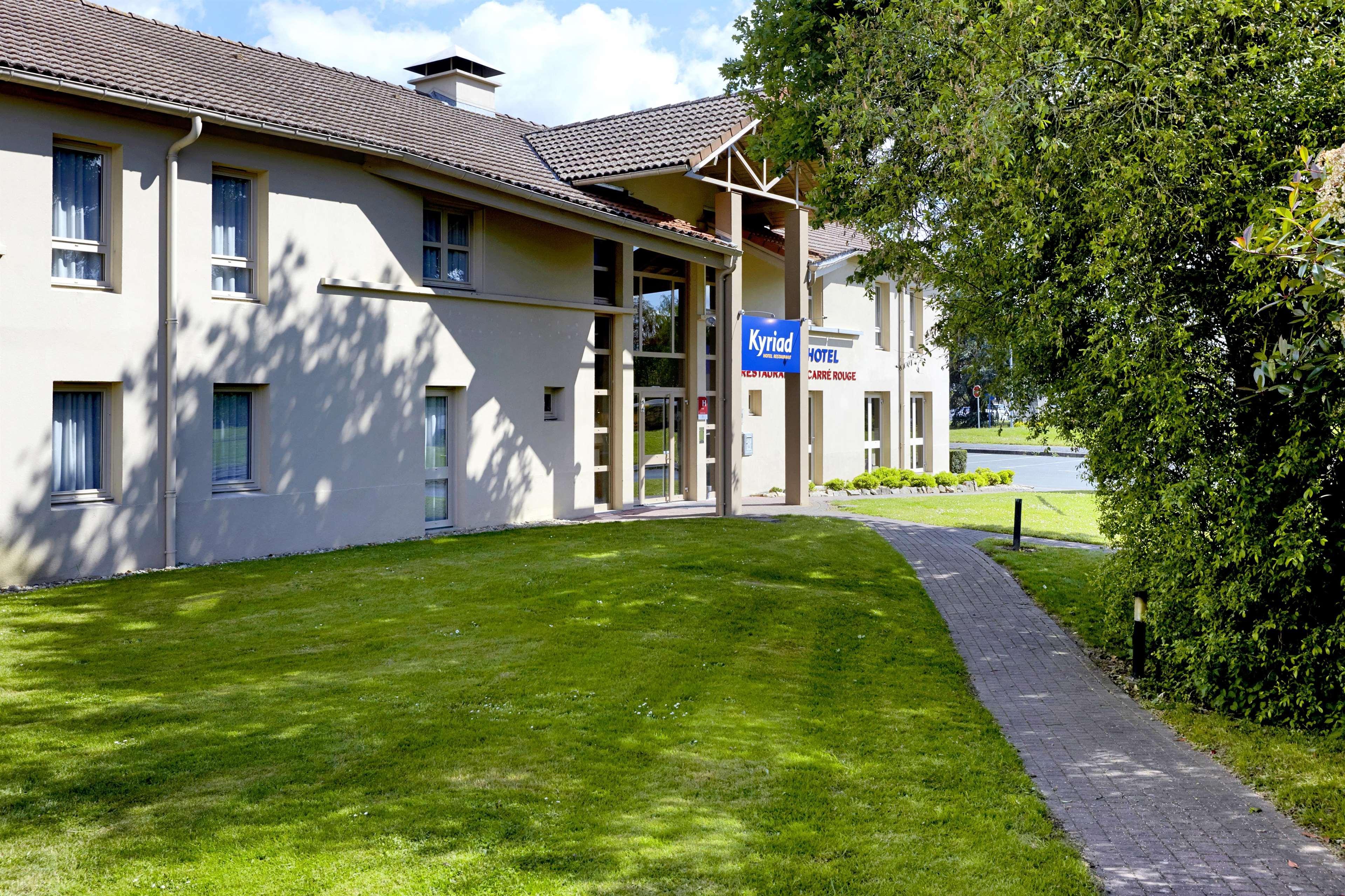 Brit Hotel Essentiel Cholet Kültér fotó