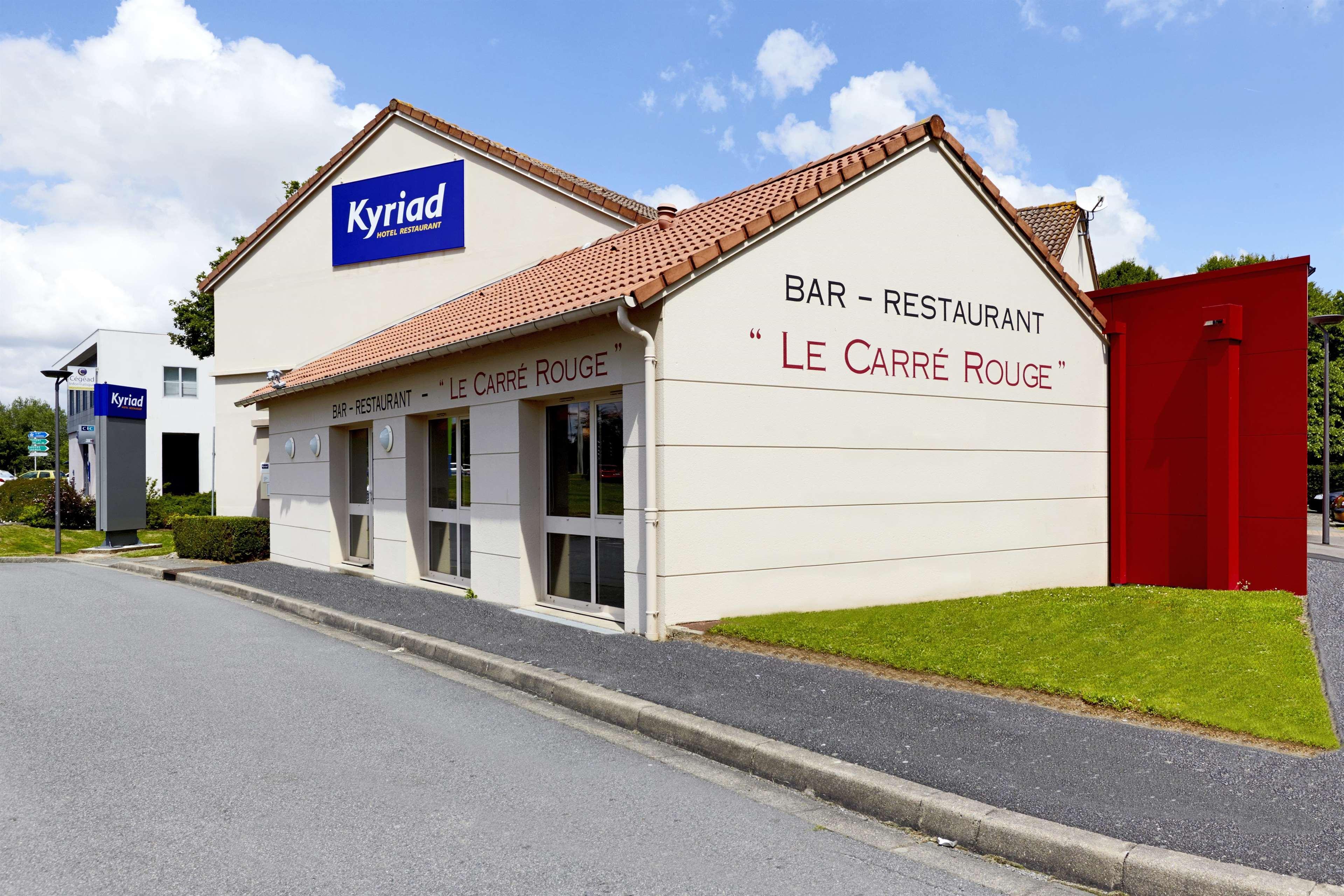 Brit Hotel Essentiel Cholet Kültér fotó