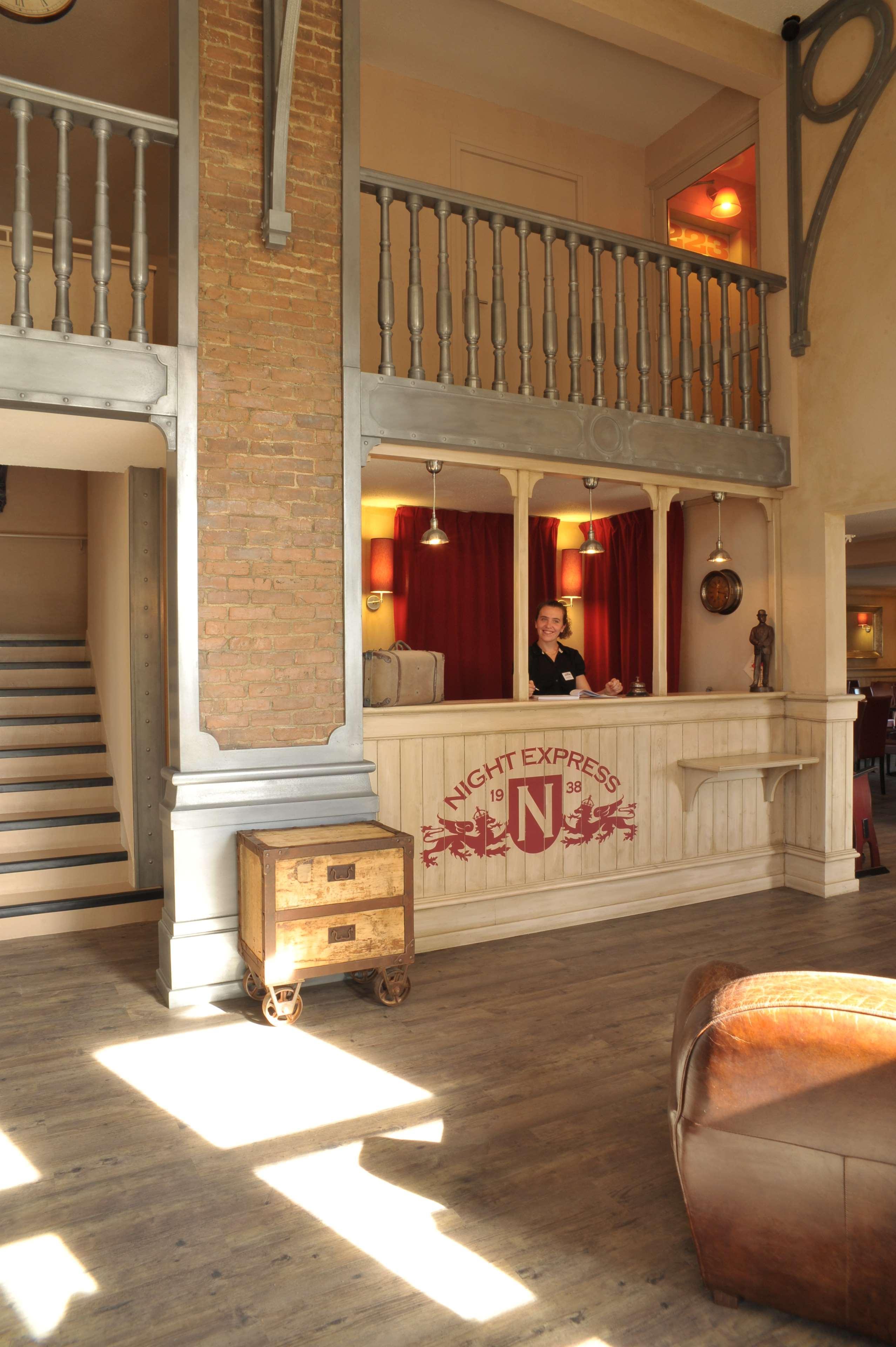 Brit Hotel Essentiel Cholet Kültér fotó