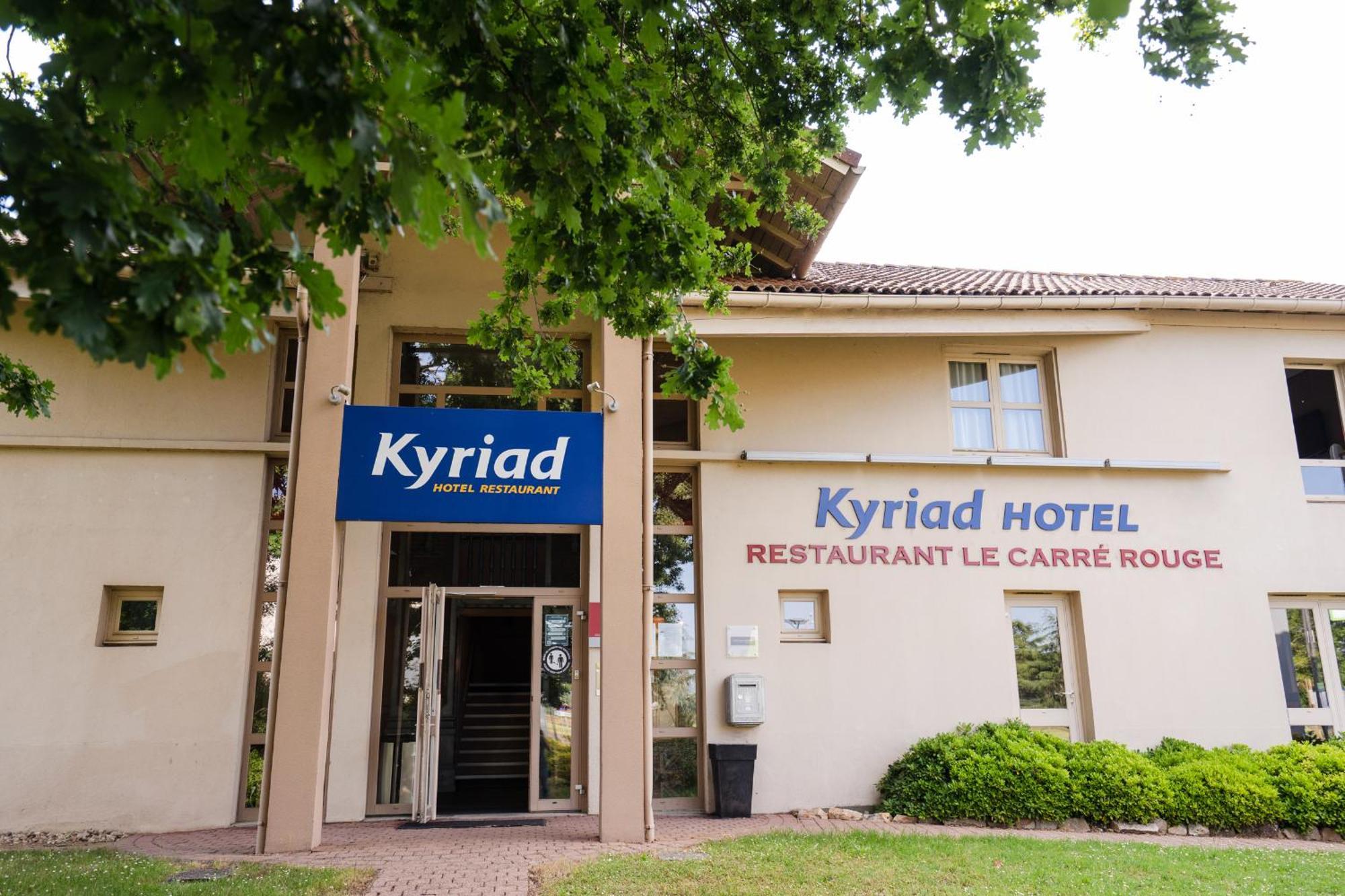Brit Hotel Essentiel Cholet Kültér fotó
